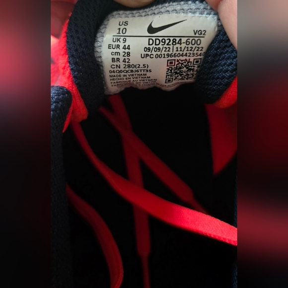 NEW Men's Nike Flex Experience In Bright Crimson Running Shoe ~ Size 10 - Picture 7 of 7